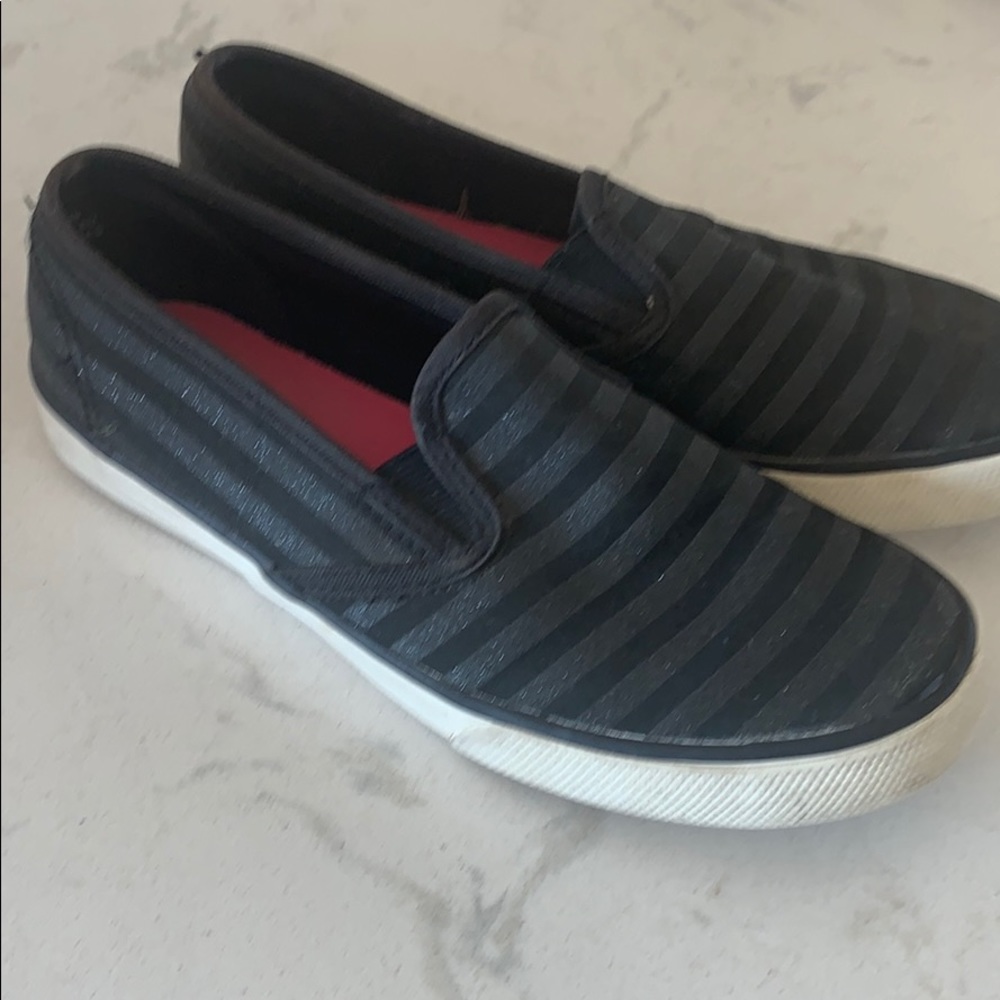 Girls Sperry black canvas shoes